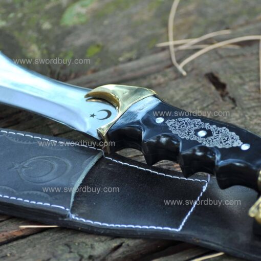 Wolf Head Dagger - Image 3