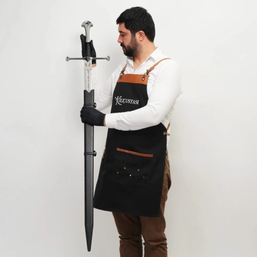 anduril isildur narsil Types of Swords